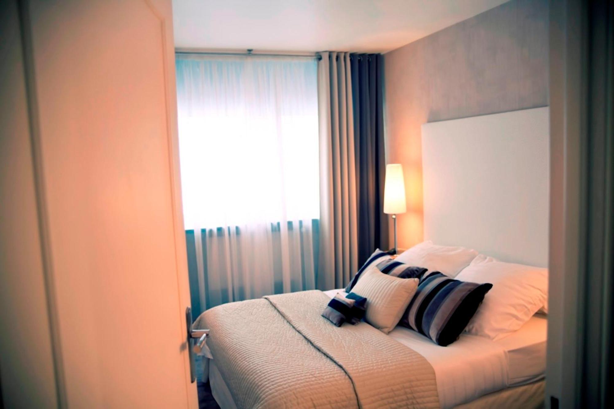 Dm Hotel Форбаш Экстерьер фото