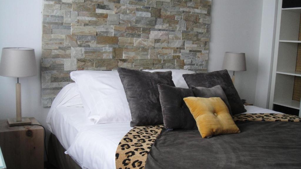 Dm Hotel Форбаш Номер фото